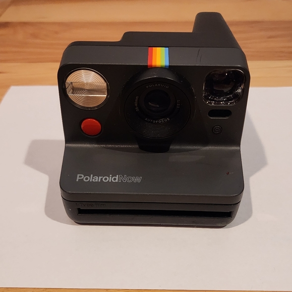 Polaroid Now Instant Camera - Black (Camera Only) - Picture 1 of 4